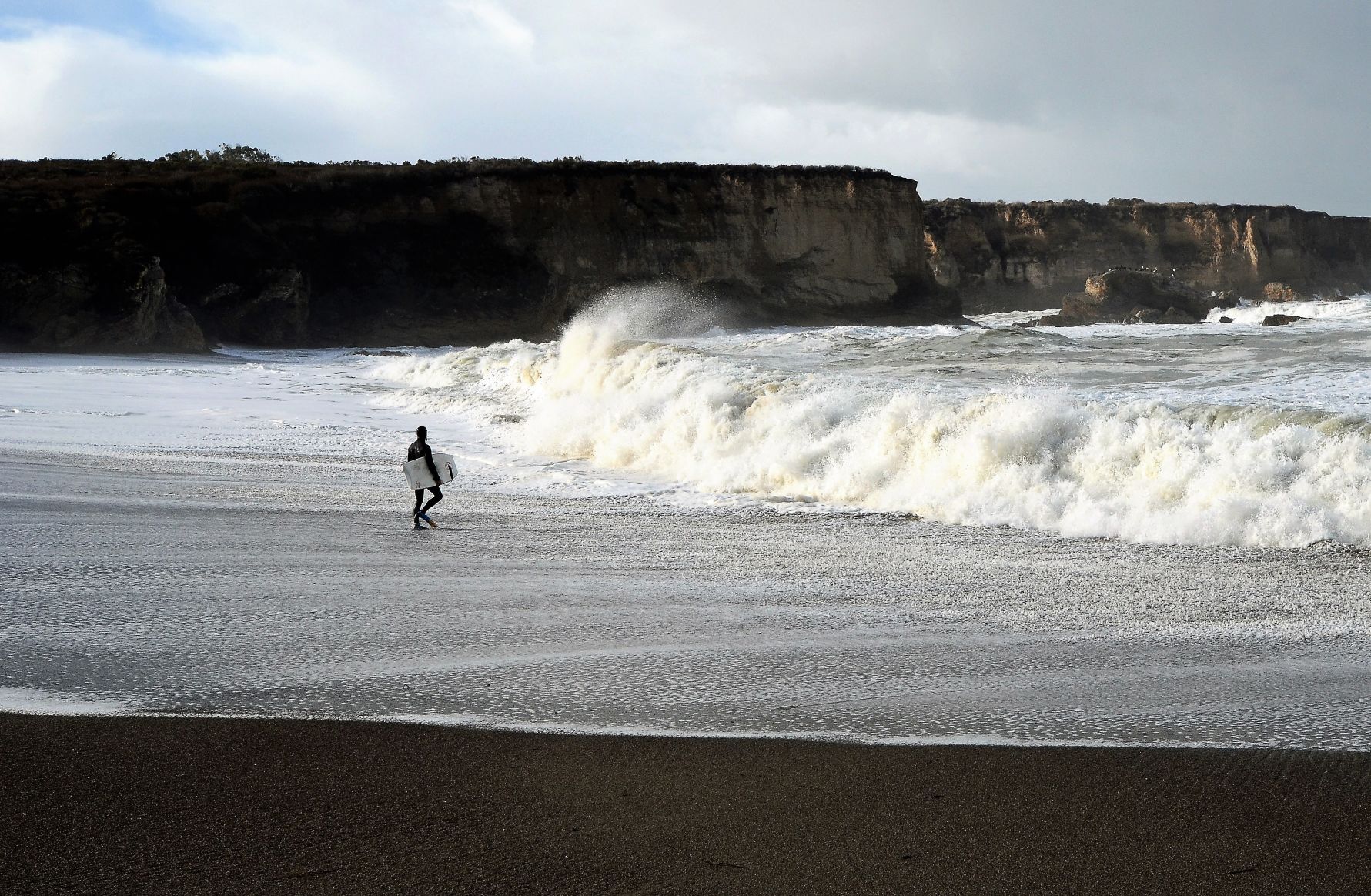 Big Waves 15.jpg